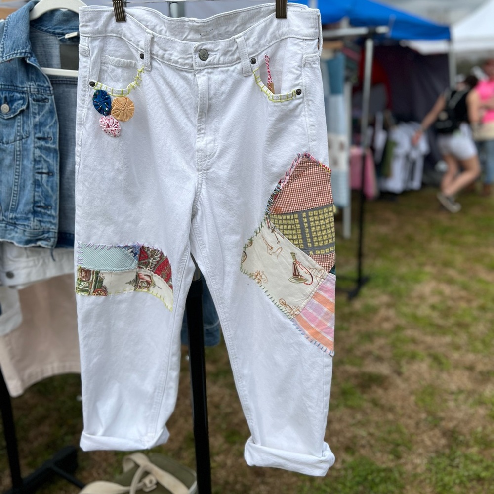 Repurposed : Quilted : Sustainable: Patchwork: White Denim : Size 10 : Unique - Picture 8 of 9